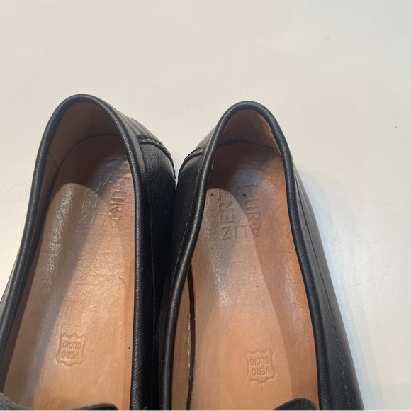 Naturalizer Black Leather Loafers - Picture 3 of 6